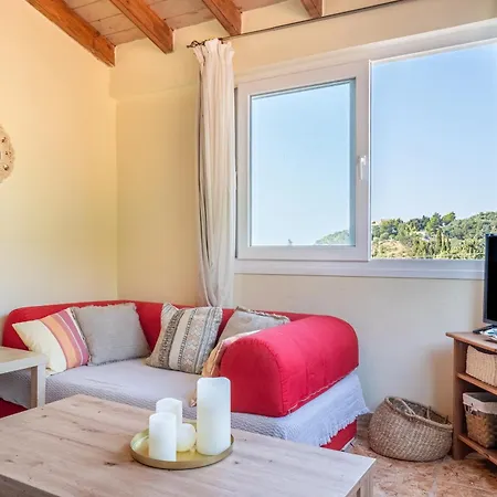 Arianna Grand Apartment Corfu (city)