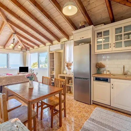 Arianna Grand Apartment Paleokastritsa